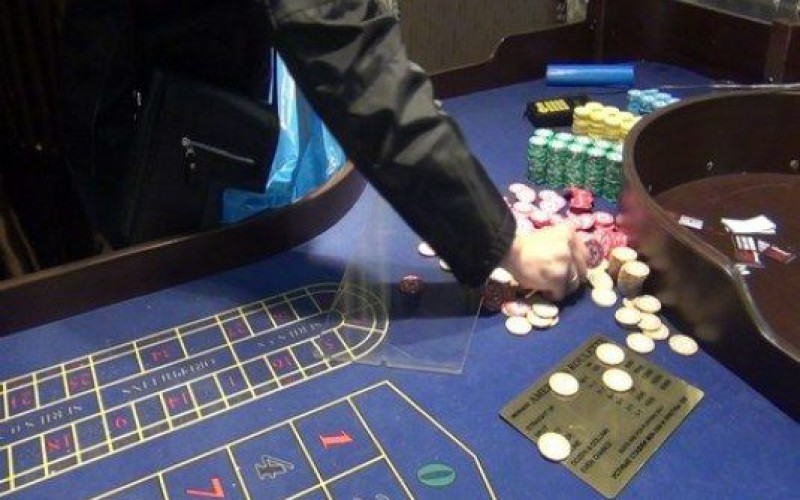Суровые Челябинские будни: за неделю правоохранительные органы закрыли два VIP-казино