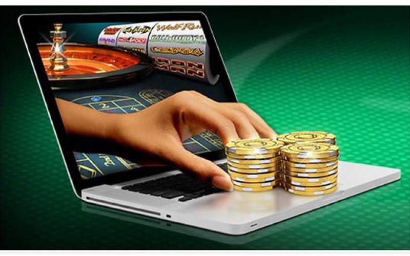Итальянцы потратили на онлайн-казино €726,000,000