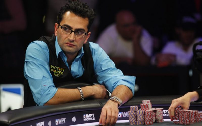 Антонио Эсфандиари — «фокусник» за покерным столом